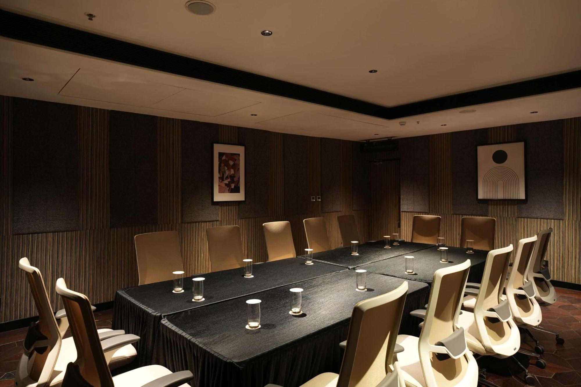 Parallel Hotel Udaipur, A Member Of Radisson Individuals Екстериор снимка